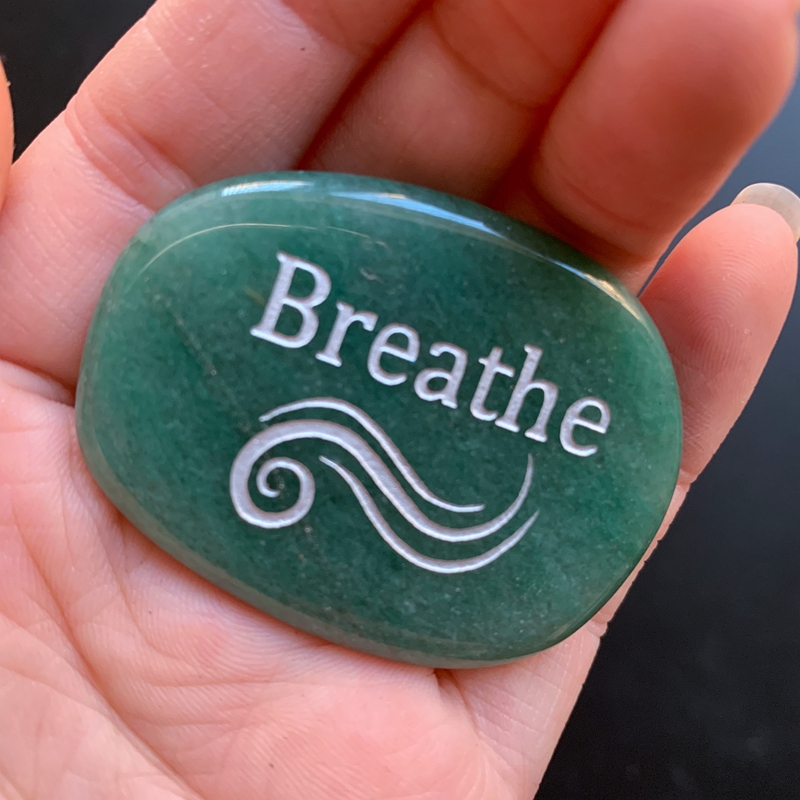 Art Craft Quotes - Natural Green Aventurine Breathe Palm Stone