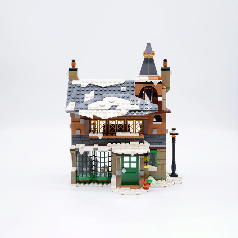 691pcs MOC Winter Village Old  - Art Craft Village recension och pris